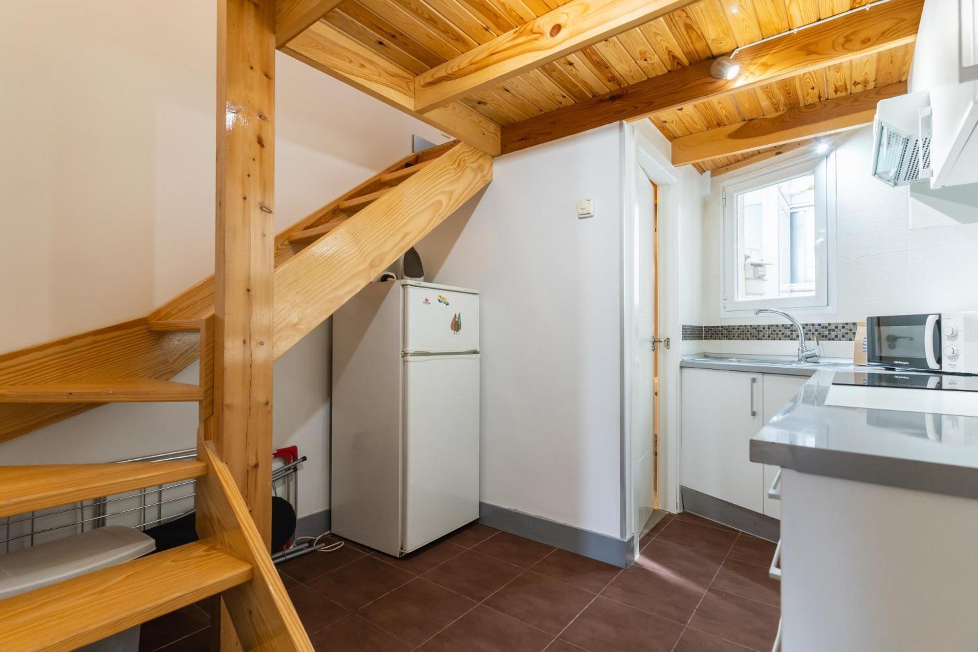 מדריד 2 Bedrooms 1,5Bathrooms Furnished - Sol - Bright & Functional - Mintystay מראה חיצוני תמונה